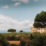 Sama Apartments Sorrento